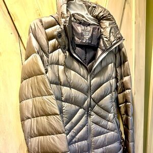 A.N.A Packable Down silver coat size medium